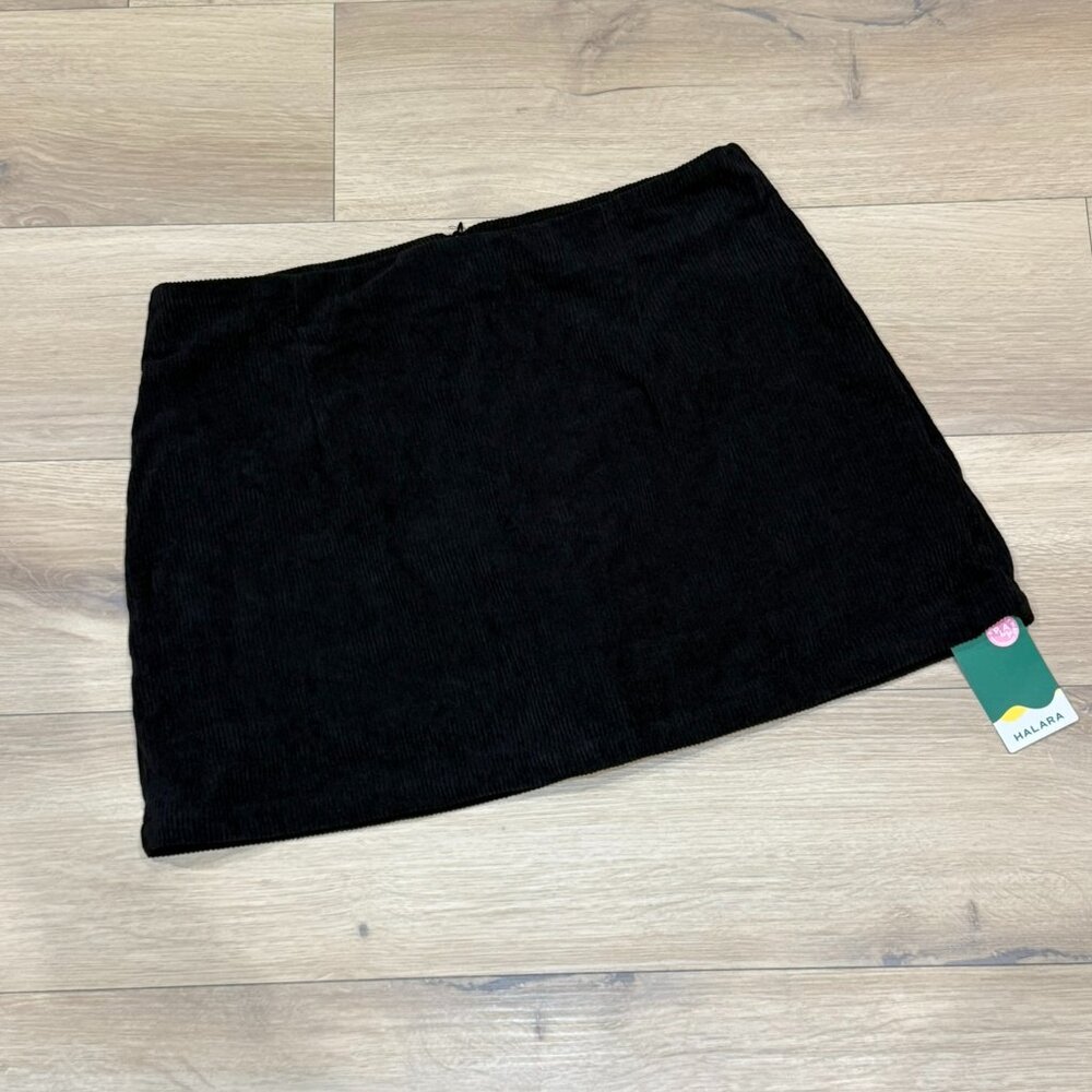 Halara Black Corduroy Skort Size XL NWT